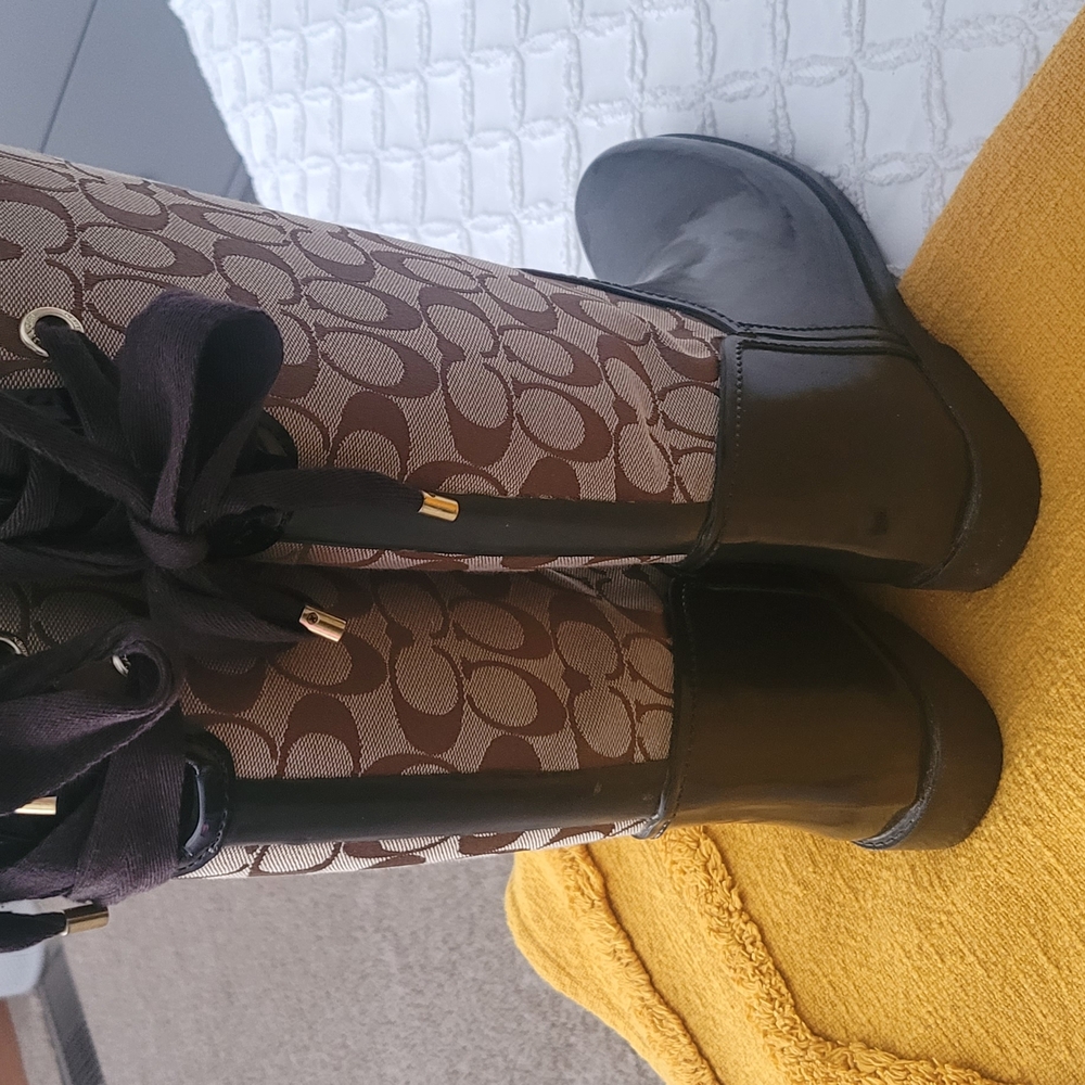 Coach Women's Black and Brown Boots